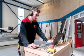 Houtbewerking, Iris Sijbom 2022 (1) Houtbewerking, Iris Sijbom 2022 (1)