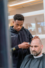 Haarstylist Heer Salonmanager Heer Student Muhammed Ndayisaba Drenthe College Iris Sijbom Fotografie 2023 IR204242 Haarstylist Heer Salonmanager Heer Student Muhammed Ndayisaba Drenthe College Iris Sijbom Fotografie 2023 IR204242