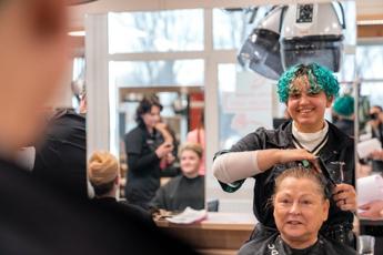Haarverzorging + Salon Iris Sijbom 2022 (6) Haarverzorging + Salon Iris Sijbom 2022 (6)