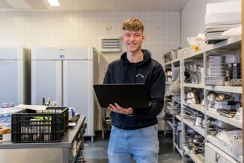 DC E Commerce Specialist Iris Sijbom Fotografie 2022 IR104392 DC E Commerce Specialist Iris Sijbom Fotografie 2022 IR104392