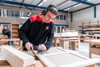 Houtbewerking, Iris Sijbom 2022 (8) Houtbewerking, Iris Sijbom 2022 (8)