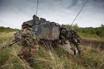 AMPI Pantserinfanterie 2 AMPI Pantserinfanterie 2